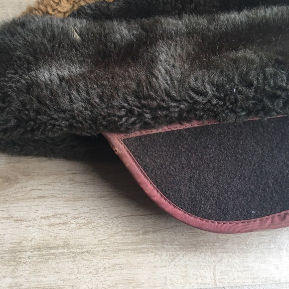 Vintage Faux Fur Hat with Earflap - Picture 4 of 9